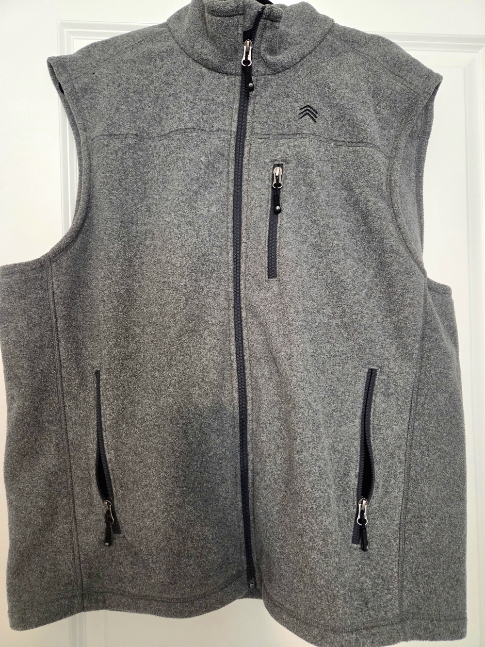 Solaris Women's Gray Full-Zip Fleece Vest with Stand Collar